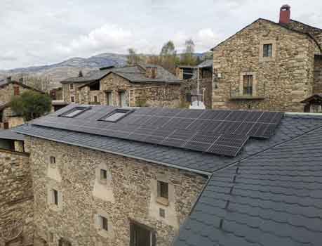 Instalación placas solares en Puigcerda